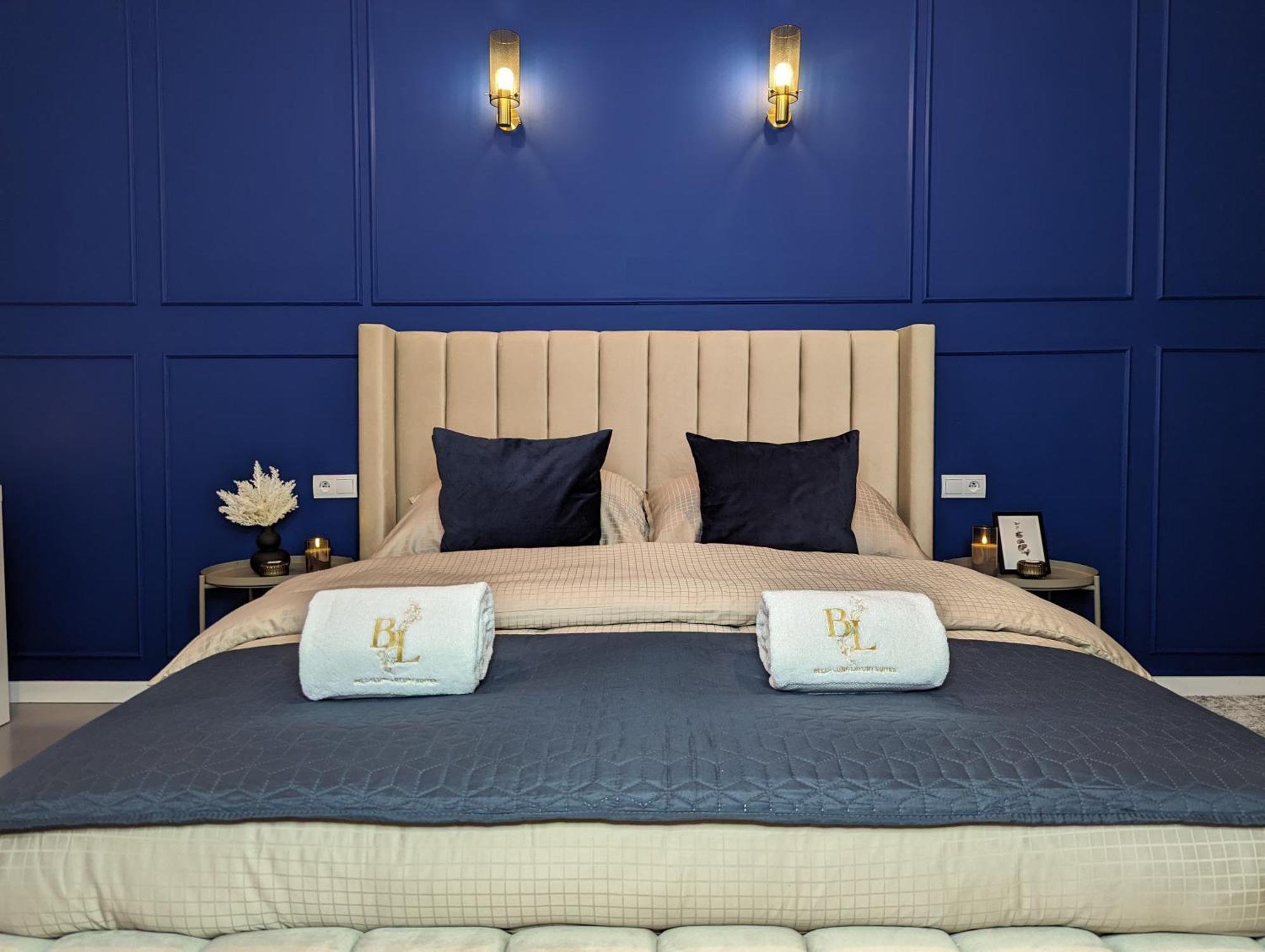 Bella Luna Luxury Suites - Chic Residence In Historic Square Varšava Exteriér fotografie